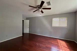 7010 Captain Dr, Houston, TX 77036 - Photo 5