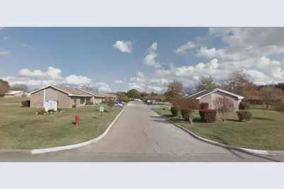 1015 Church Street #100, Navasota, TX 77868 - Photo 1