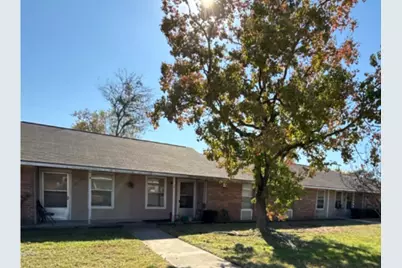 1015 Church Street #100, Navasota, TX 77868 - Photo 3