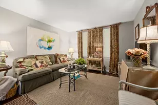 14655 Champion Forest Dr, Houston, TX 77069 - Photo 7