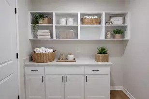 8708 W Fox Rd, Orange, TX 77632 - Photo 11