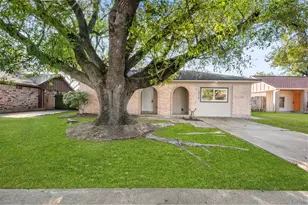1310 Kenwick Pl, Pasadena, TX 77504 - Photo 5
