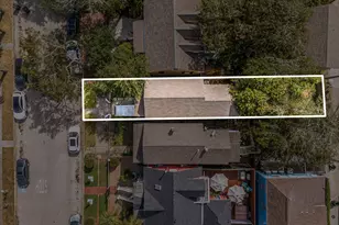 1821 Ave M 1/2, Galveston, TX 77550 - Photo 19