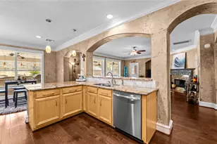 12734 Crater Lake Ct, Humble, TX 77346 - Photo 9