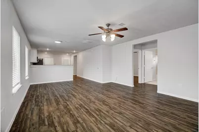 513 Hospital Street, Tomball, TX 77375 - Photo 7