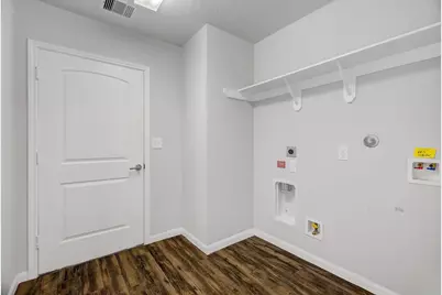 513 Hospital Street, Tomball, TX 77375 - Photo 33