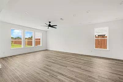 7413 Charlie Street, Houston, TX 77088 - Photo 7
