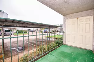 2818 S Bartell Dr S, Houston, TX 77054 - Photo 19