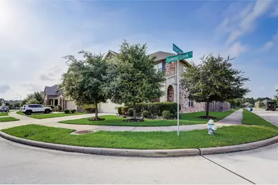 13019 Foxwood Creek Lane, Houston, TX 77044 - Photo 3