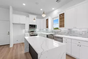 6630 Highrock Rd, Houston, TX 77092 - Photo 13