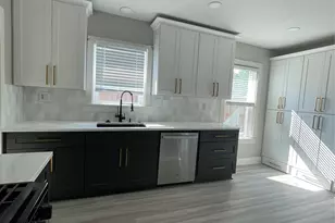 3020 Arbor St, Houston, TX 77004 - Photo 5