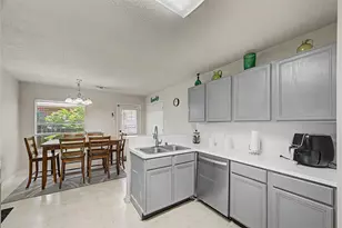 18406 Dinner Creek Dr, Katy, TX 77449 - Photo 13