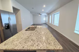 13232 Musky Dr, Conroe, TX 77384 - Photo 9