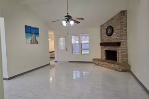 16722 Ribbonridge Dr, Sugar Land, TX 77498 - Photo 5