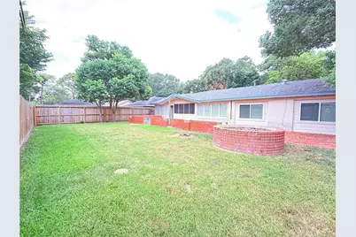 9117 Vicksburg Avenue, Texas City, TX 77591 - Photo 23