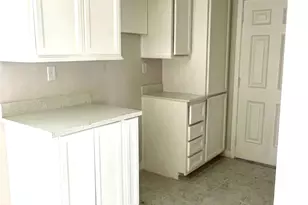 4305 Phlox St, Houston, TX 77051 - Photo 5