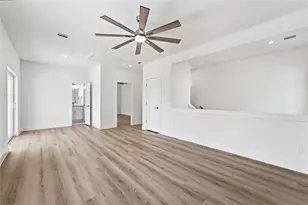 1420 W 34th 1/2 St, Houston, TX 77018 - Photo 19