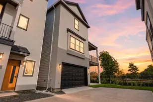 1420 W 34th 1/2 St, Houston, TX 77018 - Photo 1