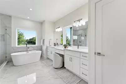 1420 W 34th 1/2 Street, Houston, TX 77018 - Photo 13