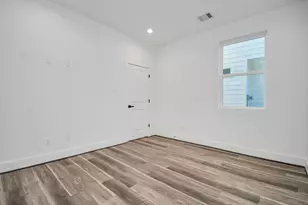1507 Robin St, Houston, TX 77019 - Photo 5