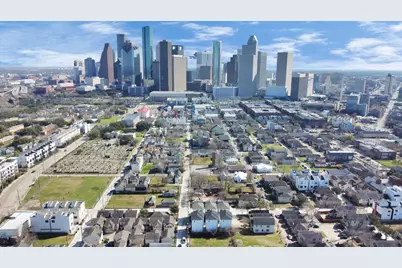 1507 Robin Street #B, Houston, TX 77019 - Photo 35
