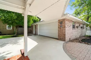 702 3rd St, Humble, TX 77338 - Photo 13