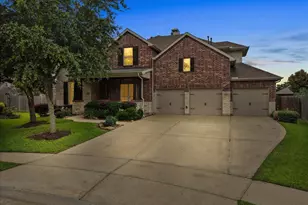 904 Cozy Hollow Ct, Friendswood, TX 77546 - Photo 1