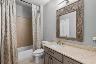 904 Cozy Hollow Ct, Friendswood, TX 77546 - Photo 17