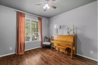 904 Cozy Hollow Court, Friendswood, TX 77546 - Photo 19