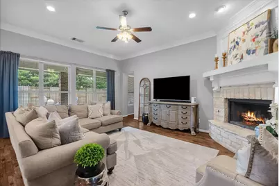 904 Cozy Hollow Court, Friendswood, TX 77546 - Photo 7
