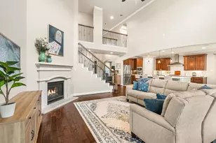 10 Black Spruce Court, The Woodlands, TX 77389 - Photo 13