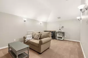10 Black Spruce Court, The Woodlands, TX 77389 - Photo 33