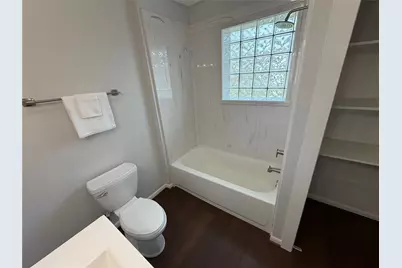 419 E Peach Street, Angleton, TX 77515 - Photo 37