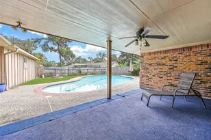 5315 Kingsmill Rd, Friendswood, TX 77546 - Photo 27