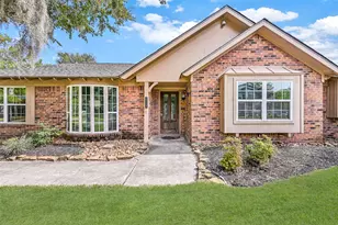 5315 Kingsmill Rd, Friendswood, TX 77546 - Photo 3