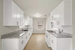 514 Gammon Dr, Houston, TX 77022 - Photo 5