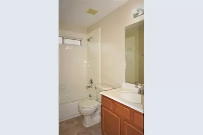 8123 Buffalo Springs Court, Sugar Land, TX 77479 - Photo 19