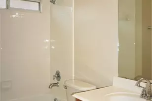 8123 Buffalo Springs Ct, Sugar Land, TX 77479 - Photo 19