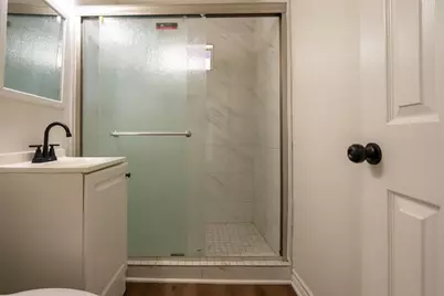 6905 Kassarine Pass, Houston, TX 77033 - Photo 7