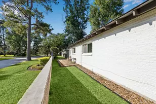 37 Champions Colony E, Houston, TX 77069 - Photo 7