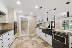 37 Champions Colony E, Houston, TX 77069 - Photo 3