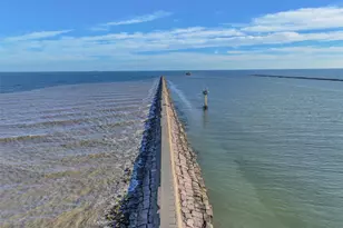 414 Thunder Rd, Surfside Beach, TX 77541 - Photo 41