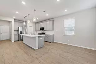 27103 Blue Pool Dr, Katy, TX 77493 - Photo 5