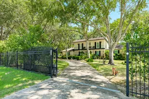 3135 Hartledge Rd, Rosenberg, TX 77471 - Photo 13