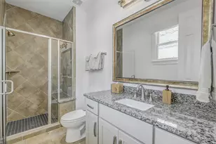 859 Rosastone Trail, Houston, TX 77024 - Photo 33