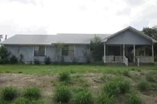 1603 Hackberry St, Three Rivers, TX 78071 - Photo 1