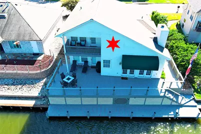 1409 West Lake Shores Circle N, Huntsville, TX 77340 - Photo 3