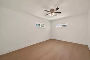 3209 McCrarey Dr, Houston, TX 77088 - Photo 29