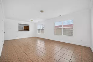 12710 Paso Del Flores Drive, Houston, TX 77045 - Photo 7
