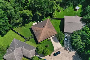 11746 Apple Bough Cir, Houston, TX 77067 - Photo 29